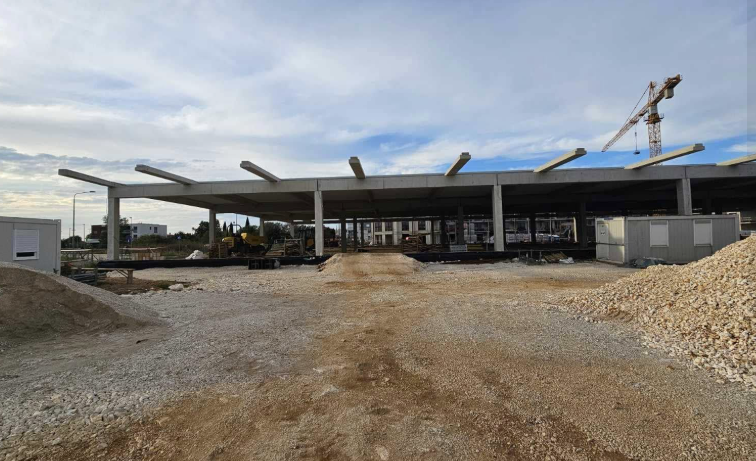Retail Park, Umag